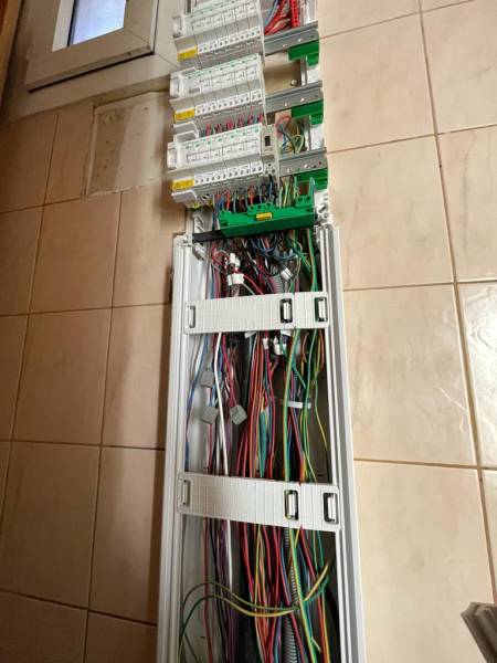 Remplacement d'un tableau électrique pas chere a Lunel